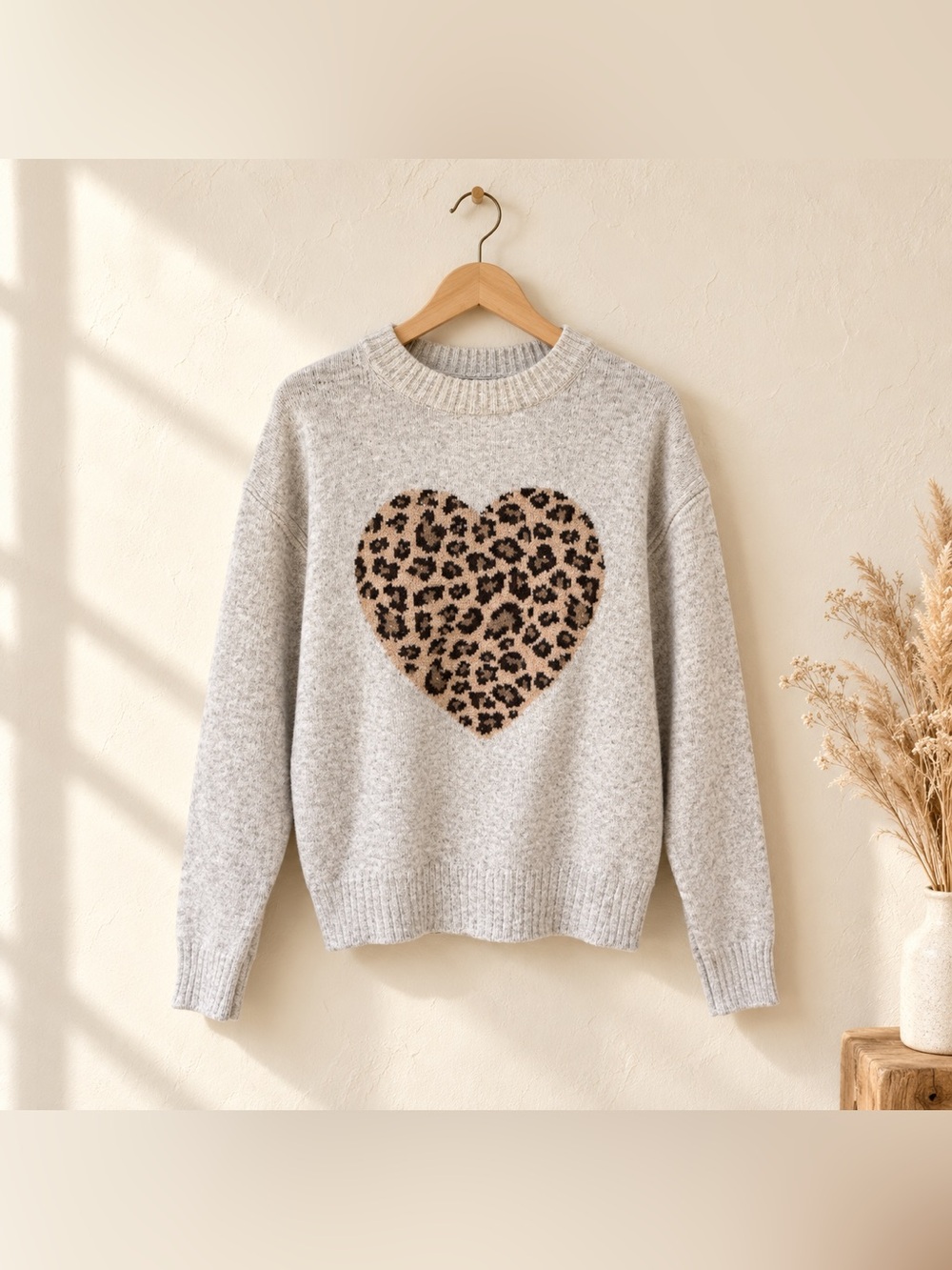 American Eagle Leopard Heart Crewneck Sweater XS